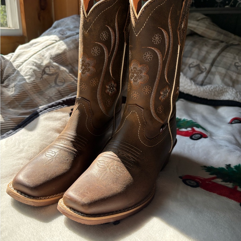 Justin Boots Dark Brown Western Boots